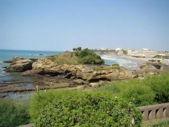 Biarritz Villa Sleeps 8 Pool Wifi