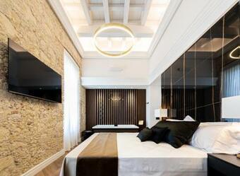 Hostal Nero Luxury Suites